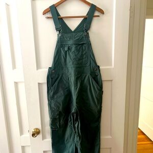 Duluth green, lightweight overalls